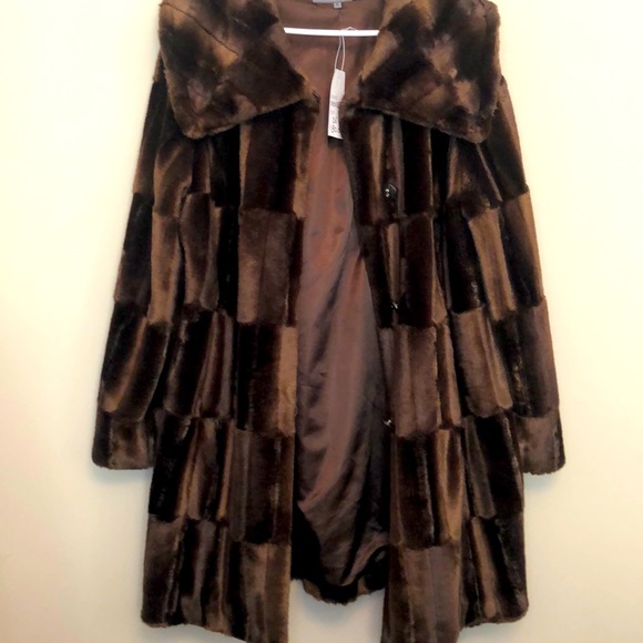 Outer shell, 100%Acrylic WINTER FUR COAT - Picture 3 of 3